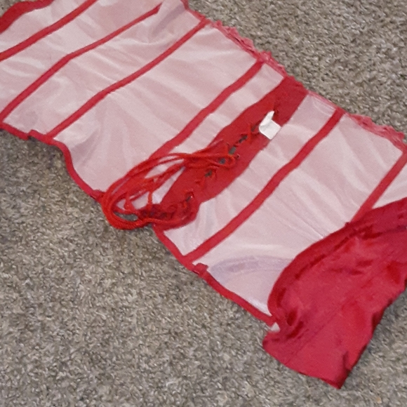 Corset - Picture 2 of 2
